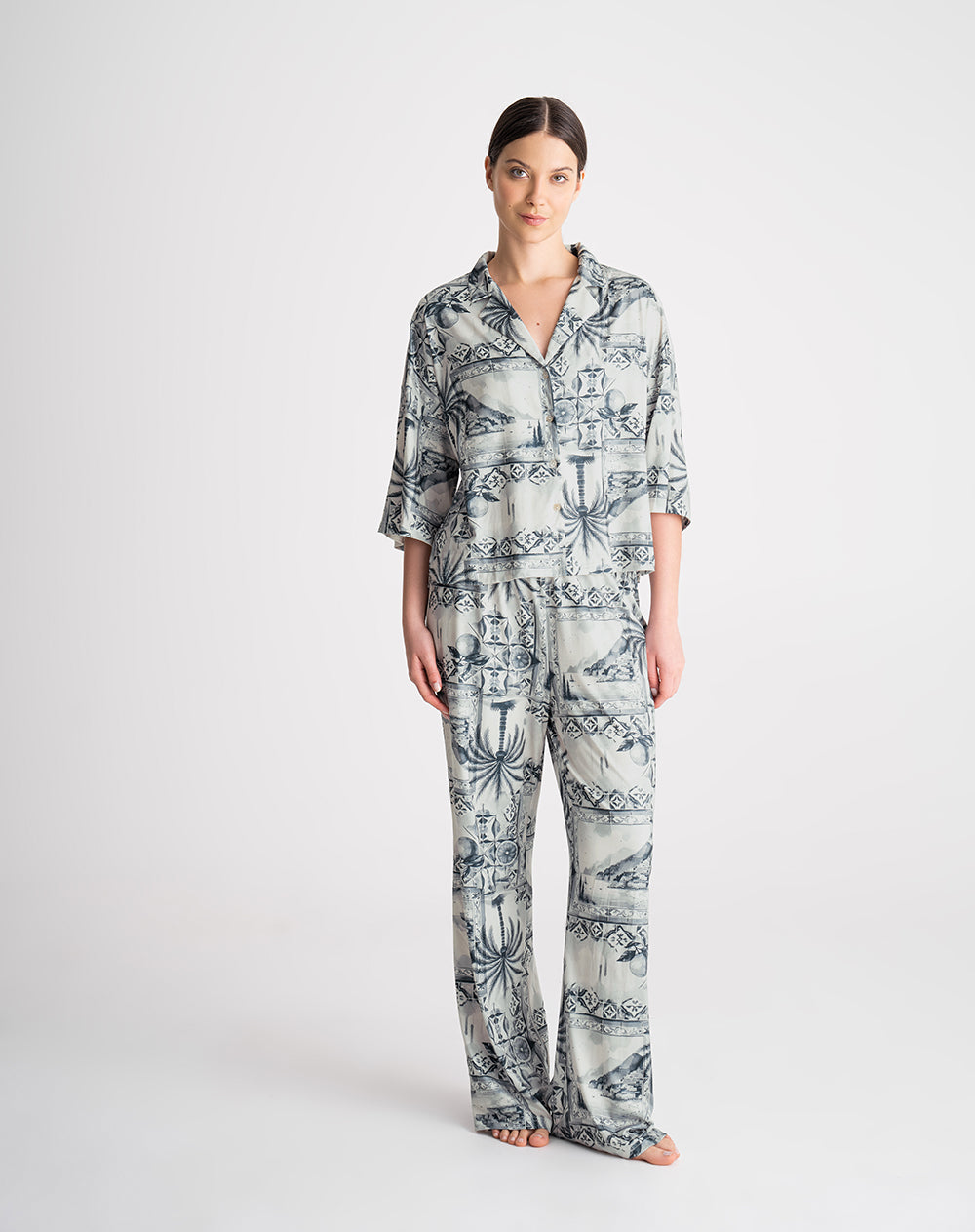 Nusis2 pj set